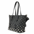 Bolso negro Y2K con tachuelas plateadas y correa ajustable