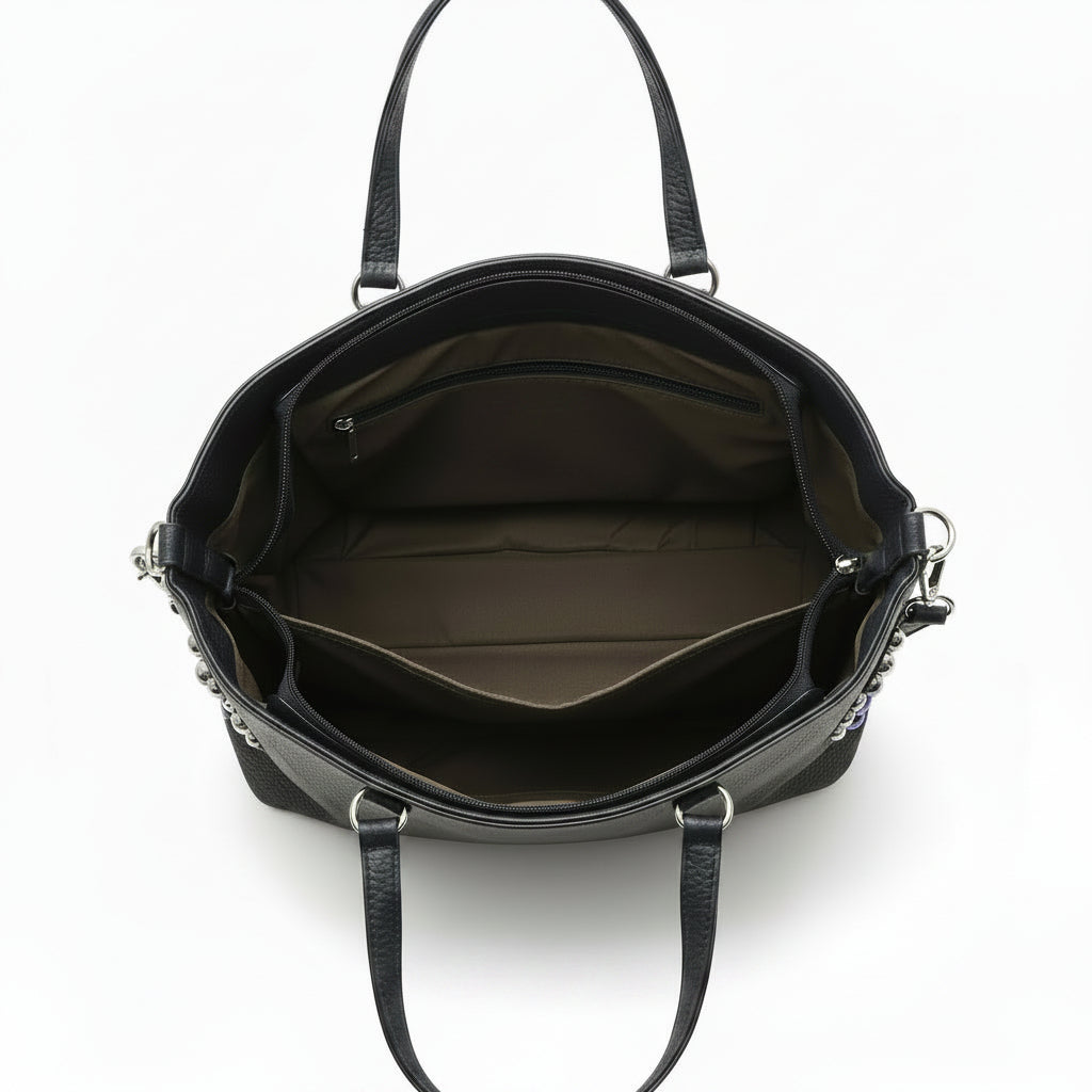 Bolso negro Y2K con tachuelas plateadas y correa ajustable