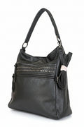 Bolso negro Y2K con cremalleras y detalles metálicos