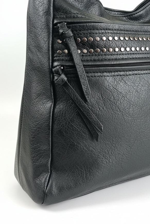 Bolso negro Y2K con cremalleras y detalles metálicos